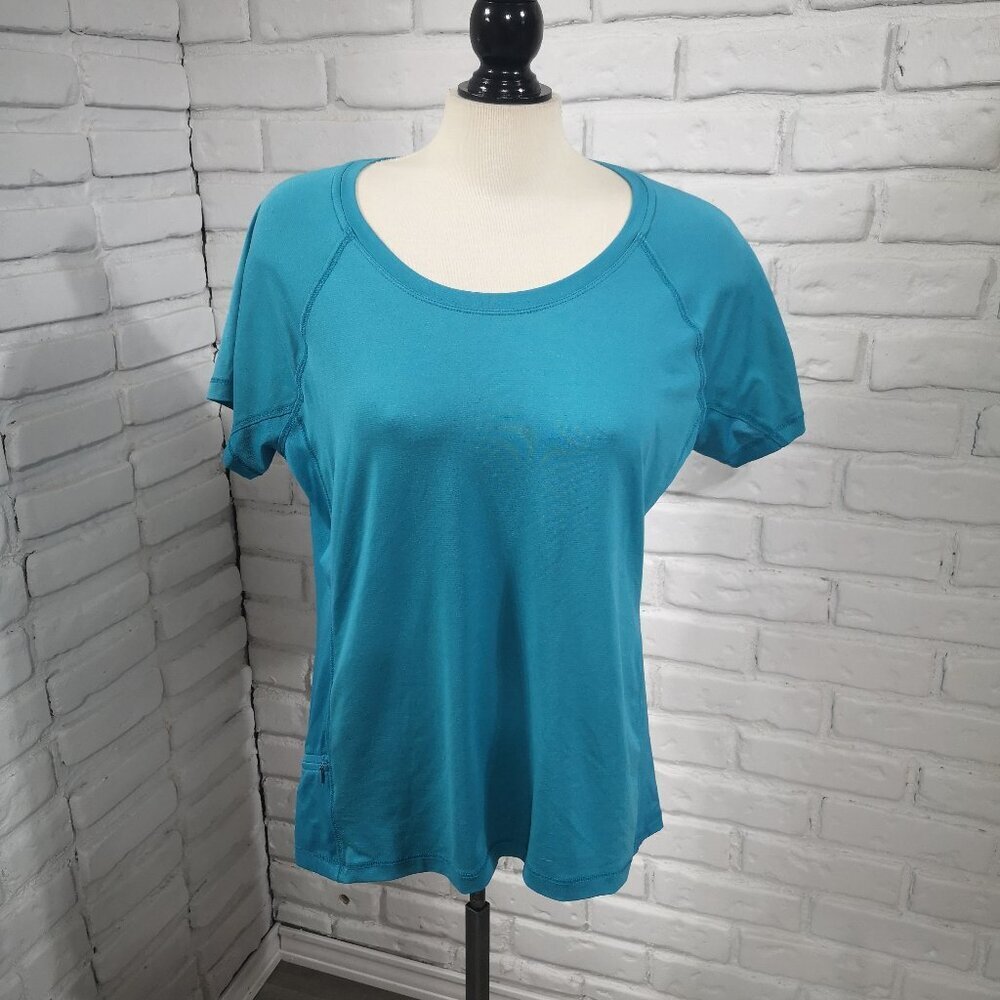 L.L. Bean Ladies Size Large Regular Teal Blue Short Sleeves Round Neck T-shirt